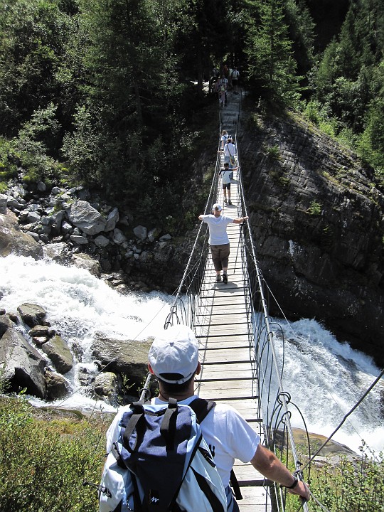 IMG_1591.jpg - Crossing the stream from the Bionassay  glacier