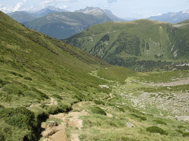 IMG_1611.jpg - On the pull up to Col de Tricot